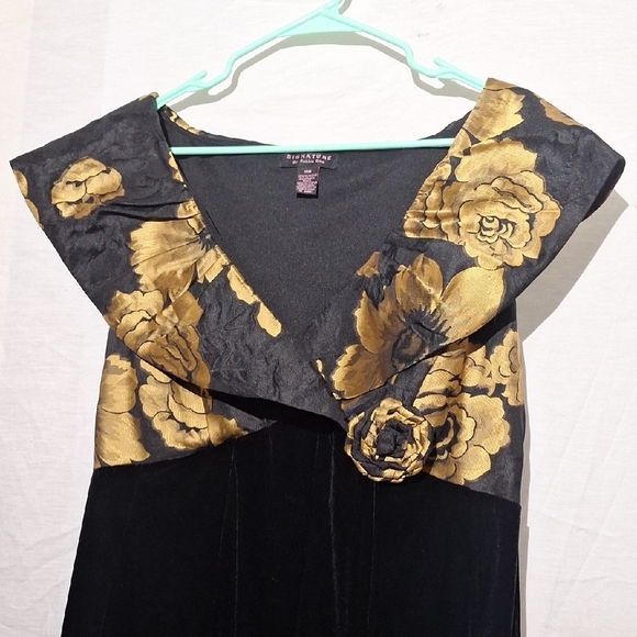 Formal Maxi Dress, Black And Gold, Floral Rose Design, Robbie Bee, Sz 16, NWOT - Picture 5 of 14